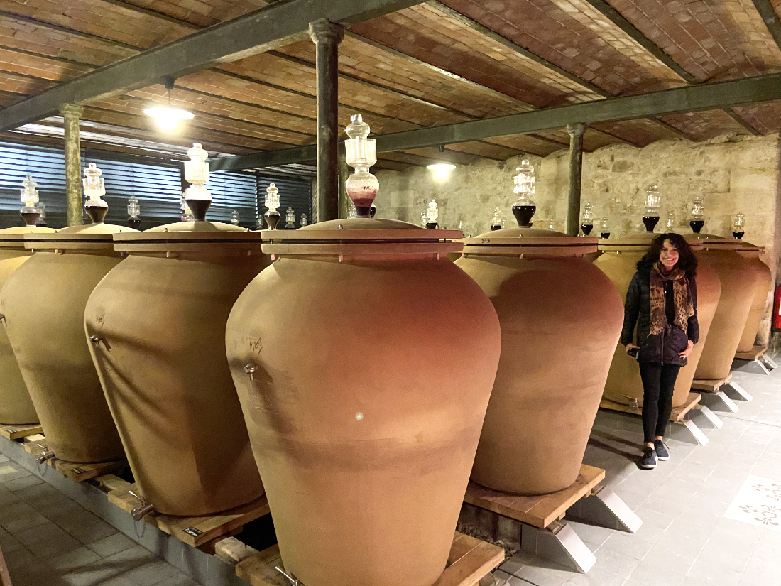 Tava Amphoras